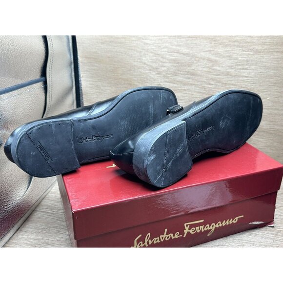 Salvatore Ferragamo Nero Calf 10.5 D Giro with box